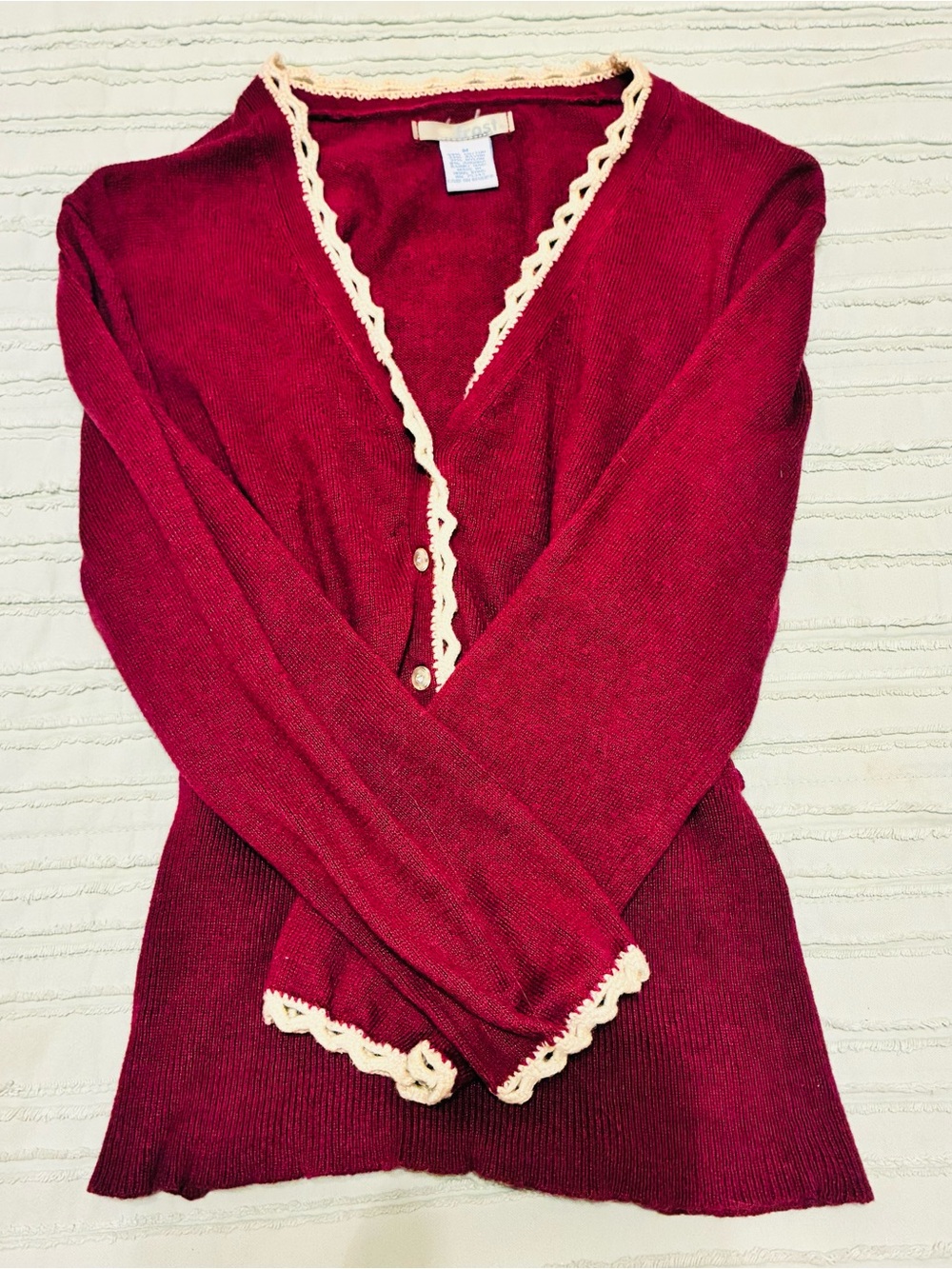Women’s burgSweater with Contrast Trim